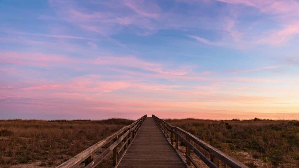 Estrategias practicas para que creadores en Espana conecten con marcas eslovenas en Chingari y construyan confianza con patrocinadores.