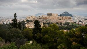 Guia practica para anunciantes en Espana: como localizar creadores Moj en Tailandia, montar campanas de ventas flash y aprovechar el fenomeno de live-commerce tailandes.