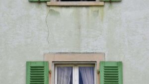 Estrategia practica para localizar creadores eslovacos en Clubhouse y amplificar la visibilidad de marcas clean beauty desde Espana.